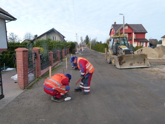 Zdjęcie: Modernizacja dróg w Potęgowie ul.: Pocztowa, Głowackiego, Słoneczna, 9-go Maja i Kwiatowa