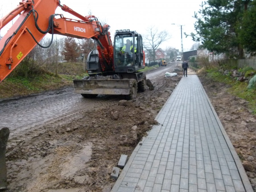 Zdjęcie: Przebudowa chodnika w Żychlinie