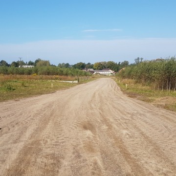 Remont drogi dojazdowej do działek budowlanych w Łupawie